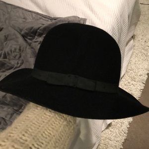 100% wool Brixton hat in Black